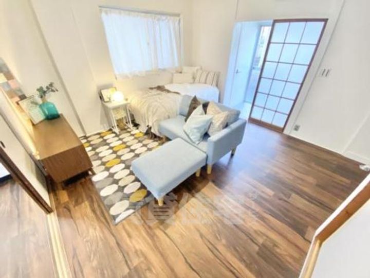 大阪府茨木市北春日丘3丁目の賃貸マンションの寝室