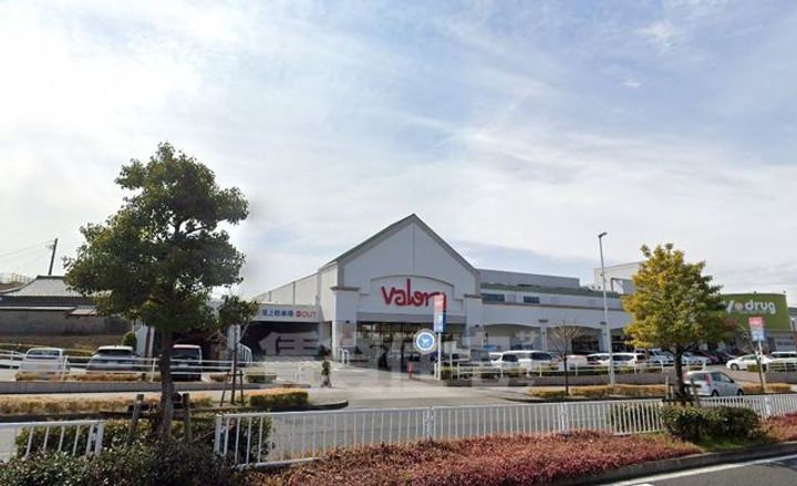 スリーアイランドタワー桜山の周辺