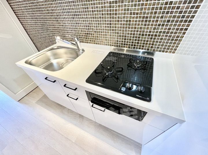 スリーアイランドタワー桜山のキッチン