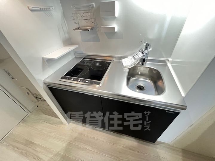 大阪府堺市堺区神明町西1丁の賃貸マンションのキッチン