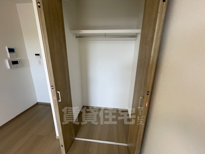 大阪府堺市堺区緑ヶ丘中町1丁の賃貸アパートの内装