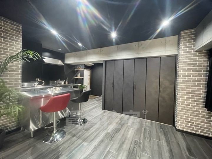 大阪府堺市堺区宿院町西3丁の賃貸マンションの居間