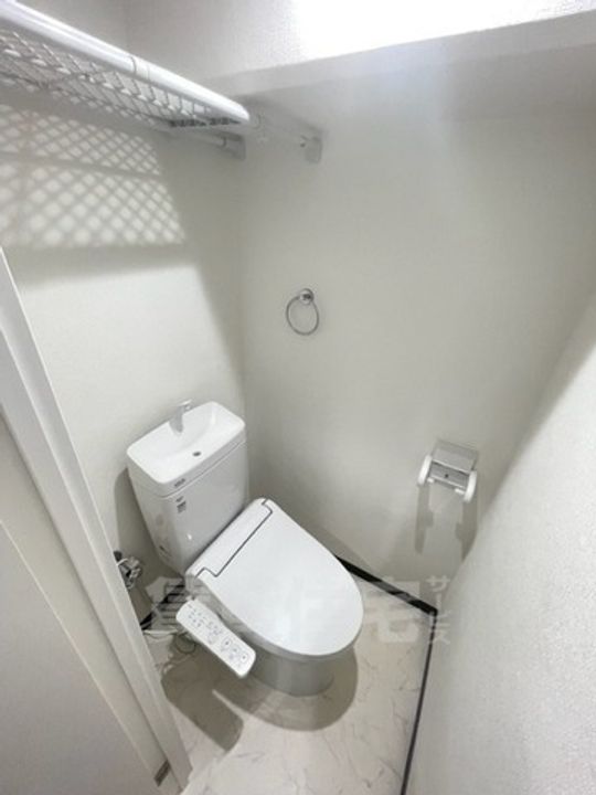 大阪府堺市堺区宿院町西3丁の賃貸マンションの内装