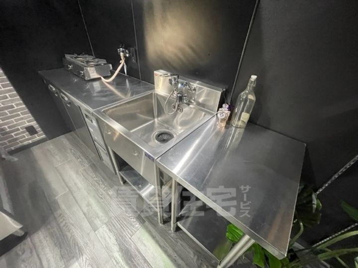 大阪府堺市堺区宿院町西3丁の賃貸マンションのキッチン