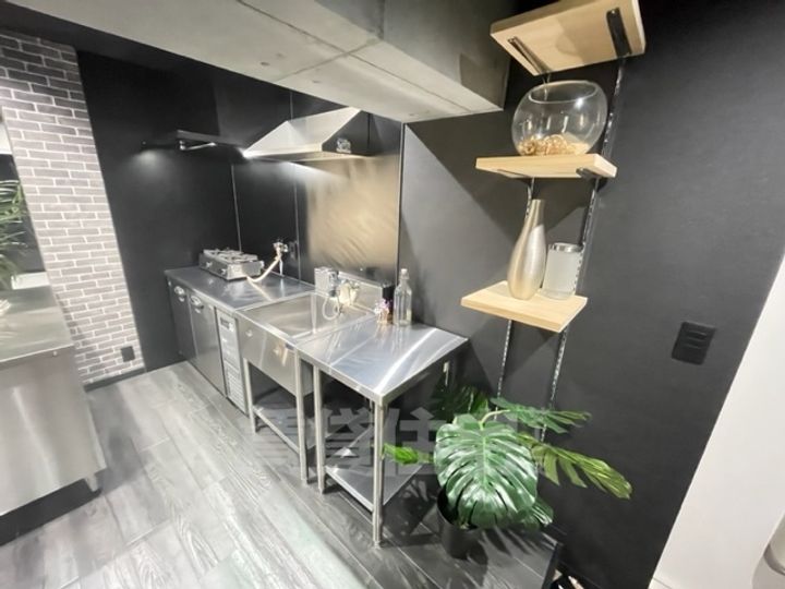 大阪府堺市堺区宿院町西3丁の賃貸マンションの玄関