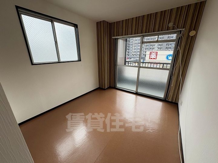小林マンションの寝室