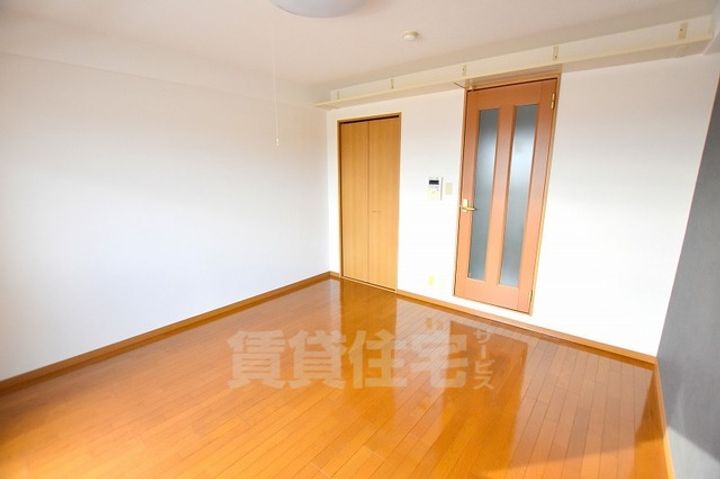 新堂フラットの子供部屋