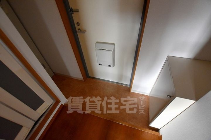 新堂フラットの玄関