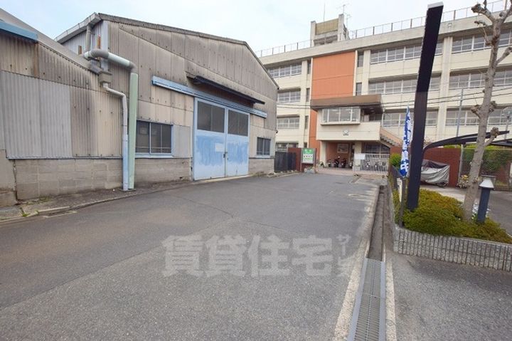 サンビレッジOKUNO Bの周辺