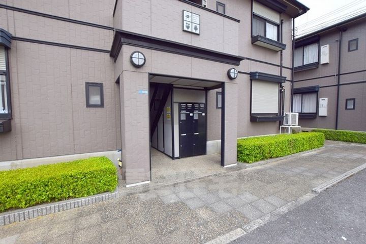 サンビレッジOKUNO Bの玄関