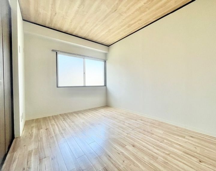 大阪府茨木市竹橋町の賃貸マンションの寝室