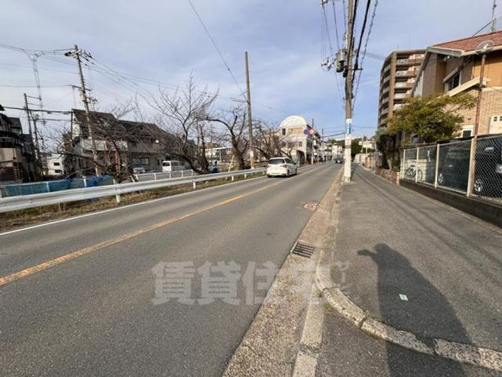 香里コーポ百合の周辺