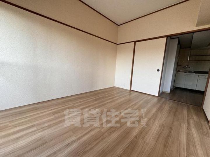 香里コーポ百合の寝室