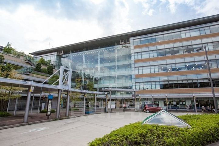 京都府京都市右京区太秦石垣町の賃貸マンションの周辺