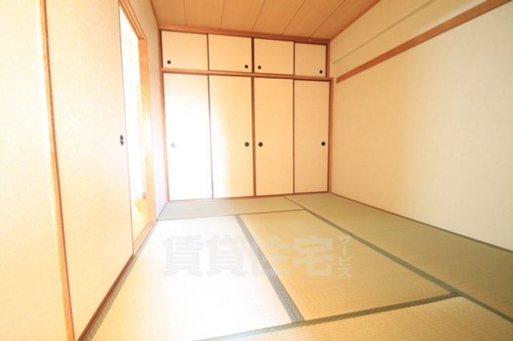 SUNミネマツの寝室