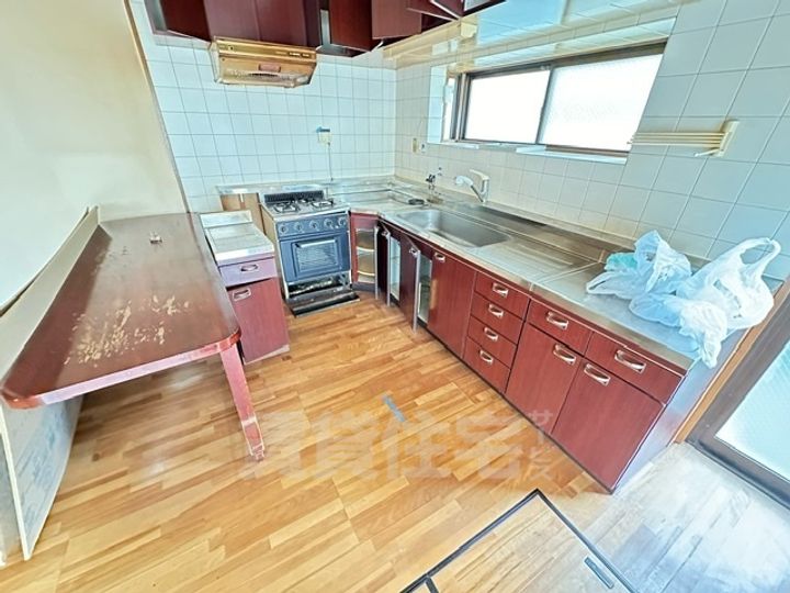 大阪府大阪市住吉区我孫子東2丁目の賃貸マンションの居間