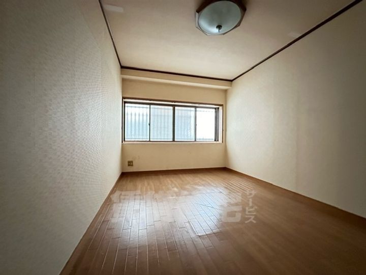 大阪府大阪市住吉区我孫子東2丁目の賃貸マンションの居間