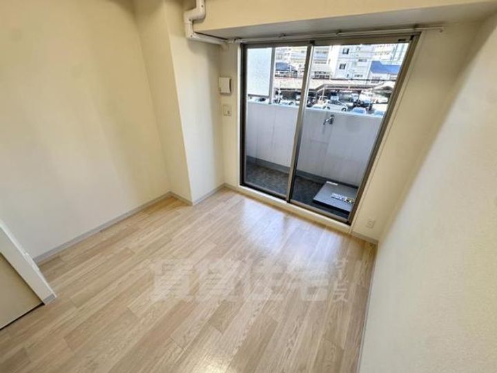 アリビオ立花2の居間