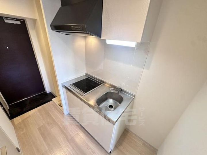 アリビオ立花2のキッチン