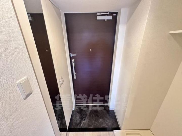 アリビオ立花2の玄関