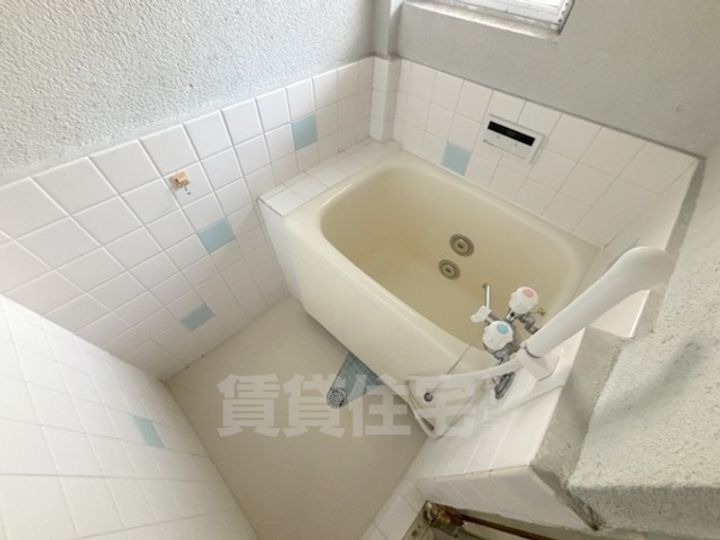 富家マンションの風呂