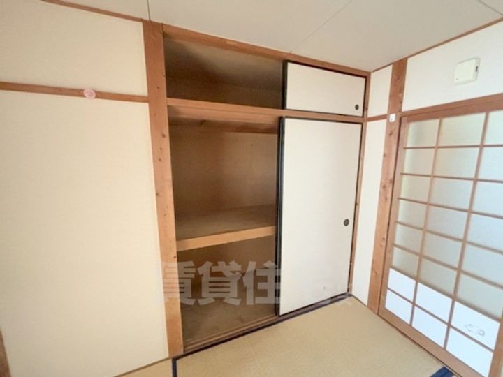 富家マンションの内装