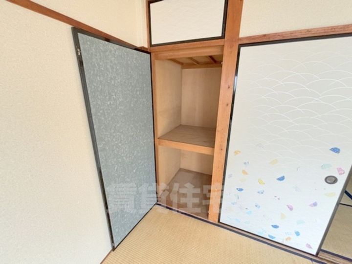 富家マンションの内装