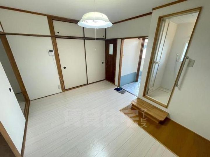 亀岡マンションの内装