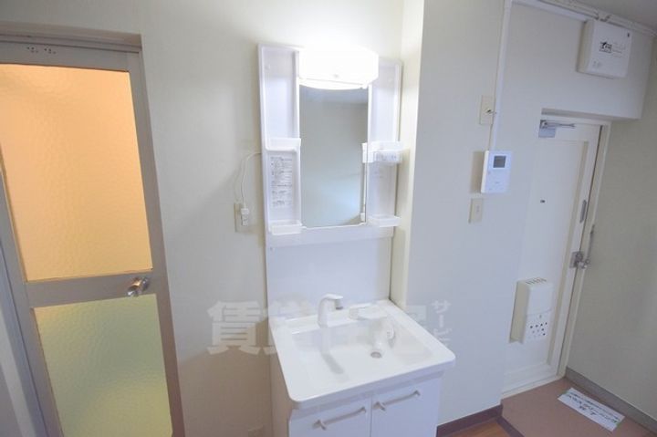 羽曳山第二サンハイツの内装