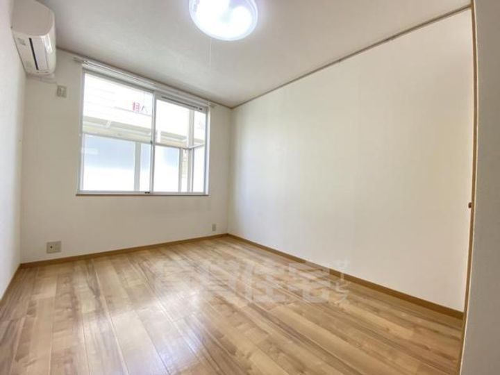 エステートピア2の内装