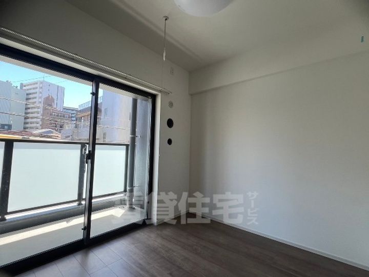 ザ・シンフォニア新栄の居間