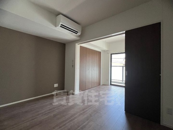 ザ・シンフォニア新栄の居間