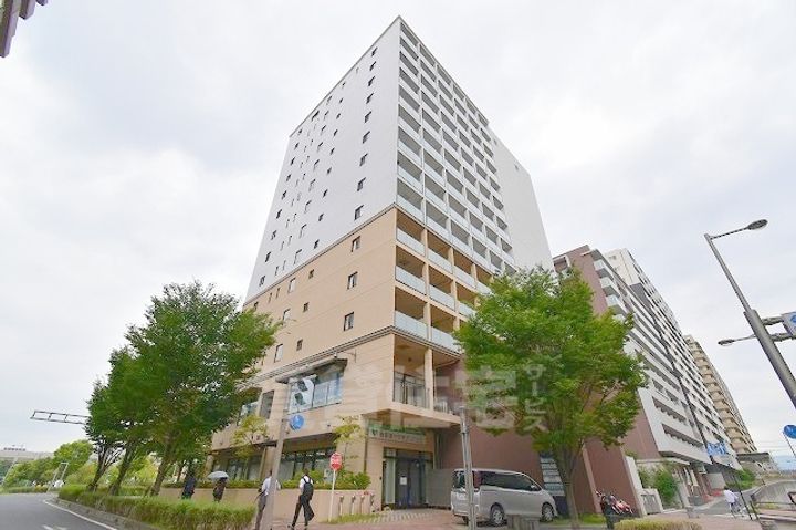 KDXレジデンス南草津の外観