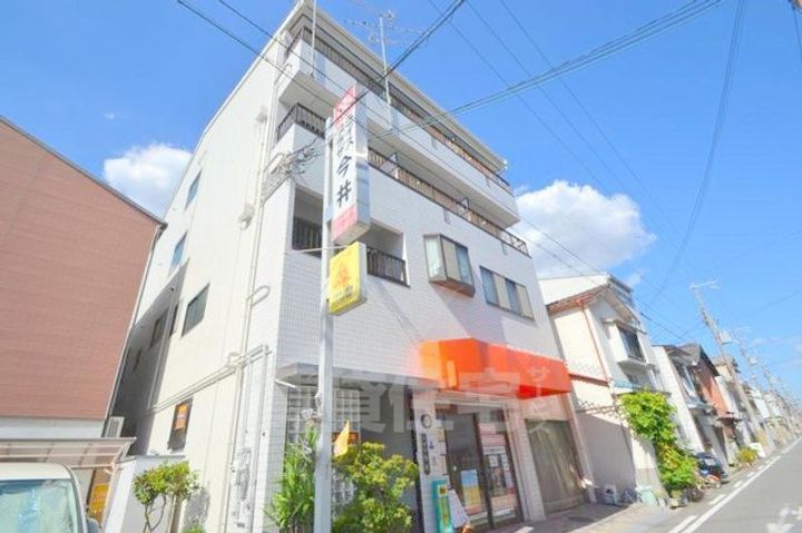 ハイツ今井の外観