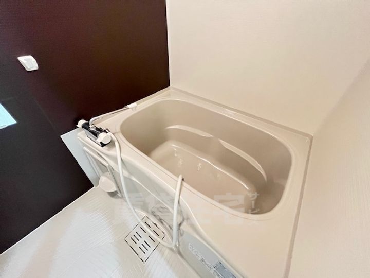 大阪府堺市堺区出島町1丁の賃貸アパートの風呂