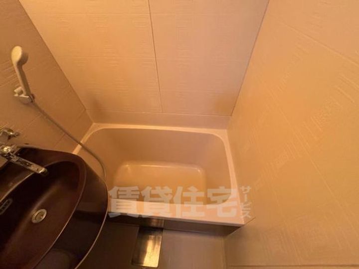 大阪府大阪市旭区高殿4丁目の賃貸マンションの風呂