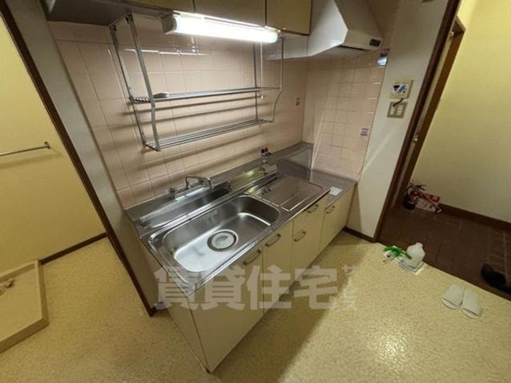 大阪府大阪市旭区高殿4丁目の賃貸マンションのキッチン