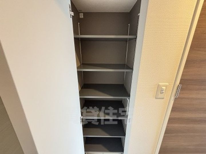 福岡県福岡市博多区石城町の賃貸マンションの内装