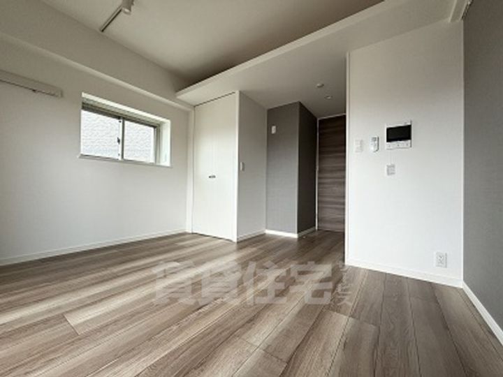 福岡県福岡市博多区石城町の賃貸マンションの居間