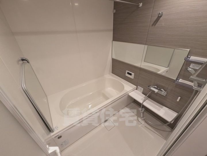 大阪府茨木市水尾1丁目の賃貸アパートの風呂