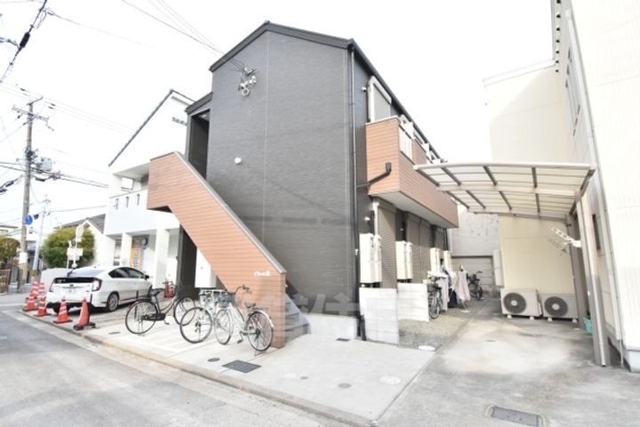 大阪府堺市西区鳳中町4丁の賃貸アパートの外観
