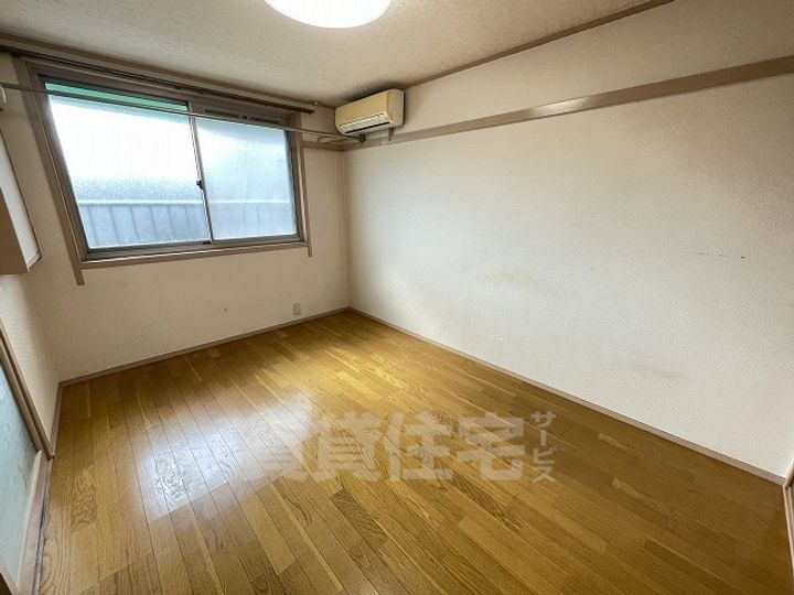 岡崎マンションの内装