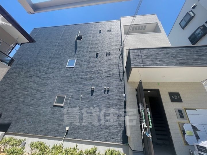 大阪府堺市堺区北庄町1丁の賃貸アパートの外観