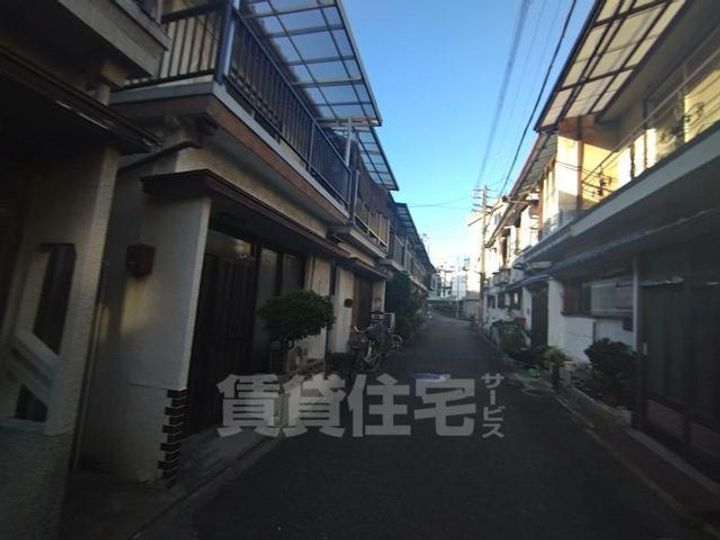 大阪府寝屋川市萱島本町(一戸建)の賃貸物件の外観
