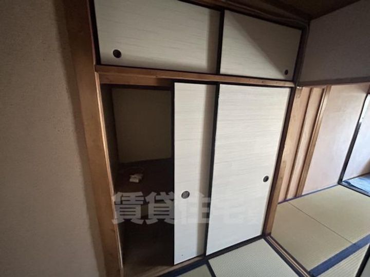 大阪府門真市大橋町の賃貸アパートの内装