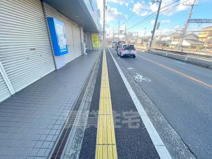 サン・ルミエールの周辺