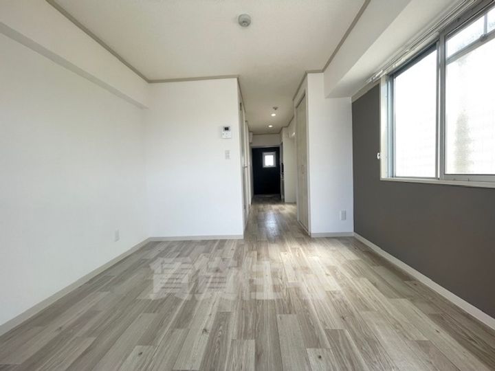 白龍ビル508の居間
