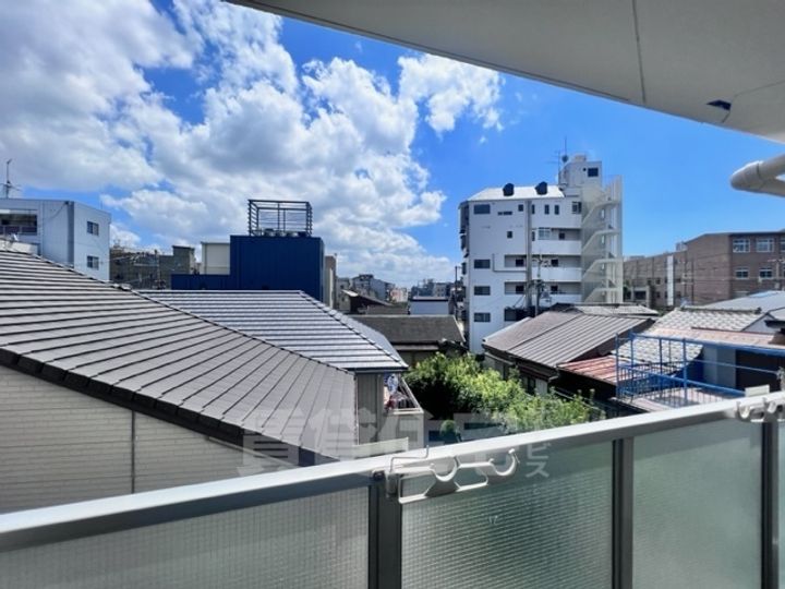 エフシャイン山下の内装