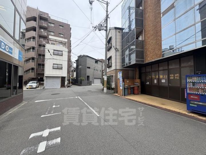 エフシャイン山下の周辺