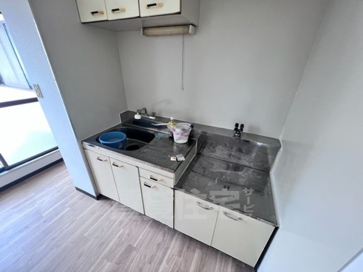 エフシャイン山下の内装